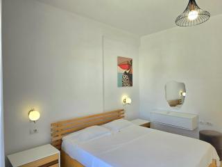 Elegant Penthouse with Huge Terrace - Lalzit Bay - 7