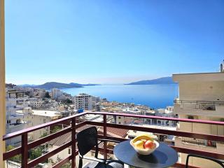 Bright & Breezy Apartment in Saranda - Sarandë - 7