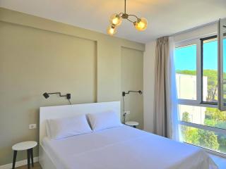 Relaxing Beachside Apartment for familes - Lalzit Bay - 8