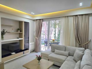Seaside retreat in Gjiri Lalzit - Lalzit Bay - 1
