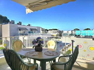 Relaxing Getaway in Gjiri i Lalzit - Lalzit Bay - 7