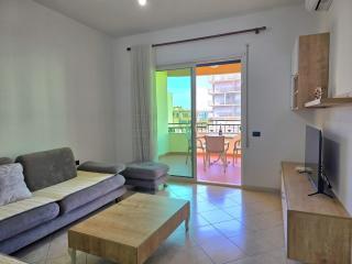 Apartment in Durres with Garage & Balcony - Durrës - 0