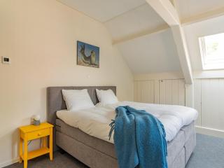 Tranquil Zeeland Getaway with Garden - Kamperland - 6
