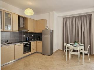 Scenic Stays with Space, Style & Simplicity - Sarandë - 8