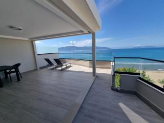 Studio Apartment by New Beach Waterfront - Valona - 7