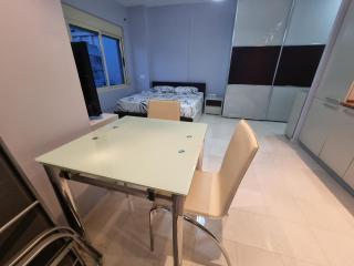Studio Apartment by New Beach Waterfront - Valona - 4