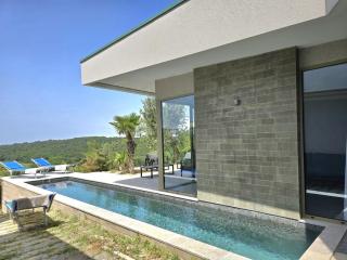 Spacious holiday home with garden - Shetaj - 3