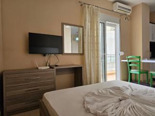 Coastal Apartment Near Santa Quaranta - Sarandë - 2