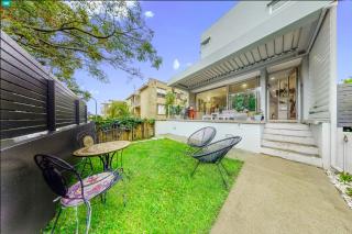 Salty Oasis, Bondi Beach Isyd - Sydney - 6
