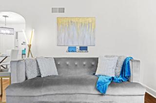 2 Charming Units Close to Downtown & Expo Center - 6