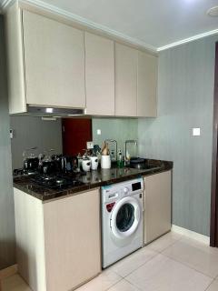 Green Sedayu Apartement Studio - 4