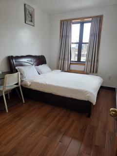 Best Cozy Room in Brooklyn with Amazing food - 0