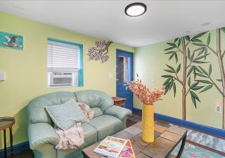 Oceanfront Escape on the beach, boardwalk & Dining - Seaside Heights - 8