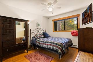 Sierra Pines Retreat - Sleeps 6 - Incline Village - 5