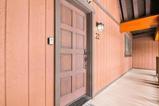 Sierra Pines Retreat - Sleeps 6 - Incline Village - 1