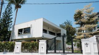 The NINE MANSION - Butterworth - 0