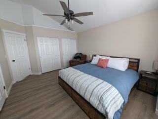 Cute Spacious Home - Layton - 3