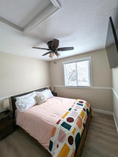 Cute Spacious Home - Layton - 2