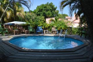 Esperanza Inn Guesthouse - 5