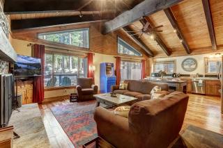 Willow's Hideaway - Pet Friendly Cozy Cabin - South Lake Tahoe - 5
