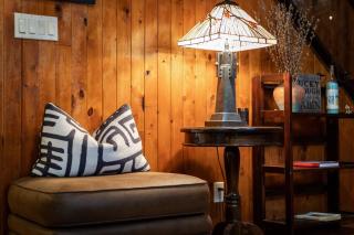 Woodland Escape - Cute Little Cabin in the Woods - South Lake Tahoe - 3