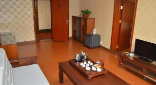 GreenTree Inn WeiFang QingZhou Middle HaiDai Road Electric Power Shell - Weifang - 3