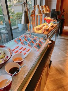 Holiday Inn Shanghai Hongqiao by IHG - 9