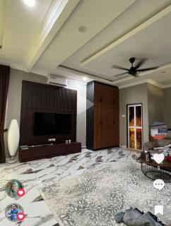 Suria guesthouse - Kampung Raja - 1