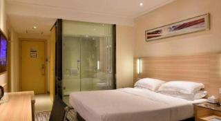 City Comfort Inn Xianning Chongyang Taoxi Avenue - Xianning - 1