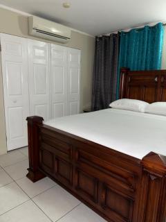 Central 2BDR Stay - Kupuis - 4