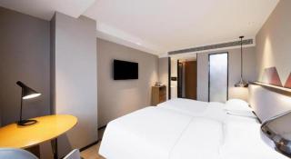 Borrman Hotel Zhanjiang Wuchuan Jinsha Plaza - Zhanjiang - 2
