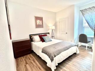 Bright Four Bedroom Bastrop Home - Bastrop - 5