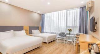 Super 8 Hotel Yizheng Walking Street - Yangzhou - 3