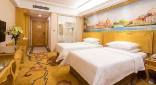 Vienna Hotel Shenzhen Longhua Good Day - Shenzhen - 2