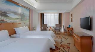 Vienna Hotel Guangzhou Huadu Sunac Cultural Tourism City Shiling - Huadu - 4