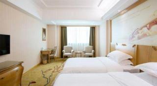 Vienna Hotel Guangzhou Huadu Sunac Cultural Tourism City Shiling - 1