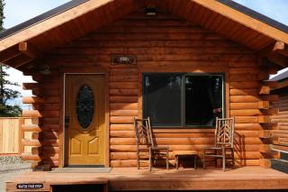 Moose-AKa's Cabins - 1