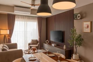 Downtown Saigon, District 1, 3 Bedroom + 2 WC Modern Condo Near Bui Vien - Ho Chi Minh - 0