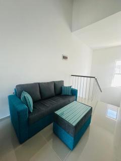 Sapphire Courtyard - 2