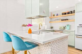 That Pink Disco House By The Cohost Company - Yucca Valley - 3