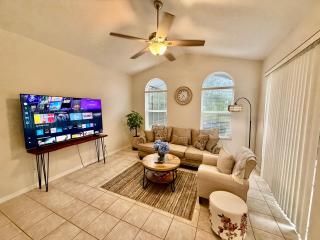 The Grand Village 4BR Pool Home near Disney Parks - 4