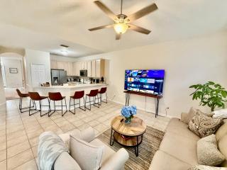 Grand Village 4BR Pool Home near Disney Parks - Davenport - 8