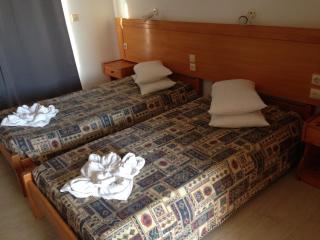 Pantheon Hotel - Kefalos (Cefalo) - 2