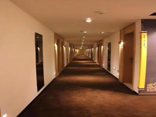 IU Hotel Lvliang Xiaoyi Zhenxing Street Branch - Yaopu - 4