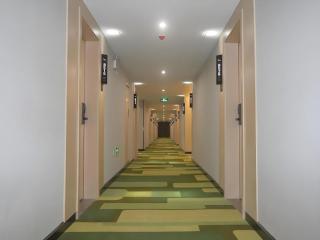 Vatica Zhoukou City Luyi County Zhenyuan Avenue Hotel - Luyi - 3