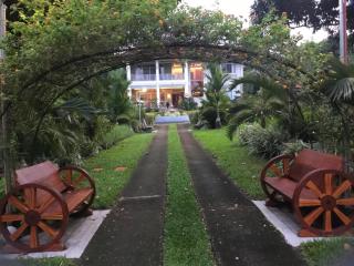 Camiguin Lanzones Resort - 1