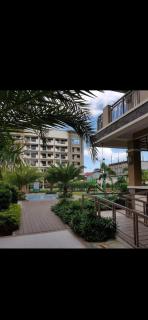 Hidden gem gated community Levina Place 2BR - 5