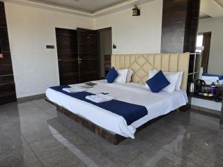 Holiday Plus - Panchgani - 1