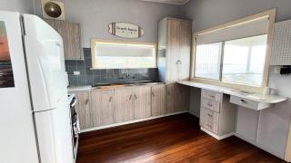 'seascape Upstairs - 7