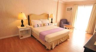 Queen Margarette Hotel - Lucena - 2